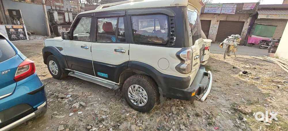 Mahindra Scorpio 2017 Diesel 100000 Km Driven
