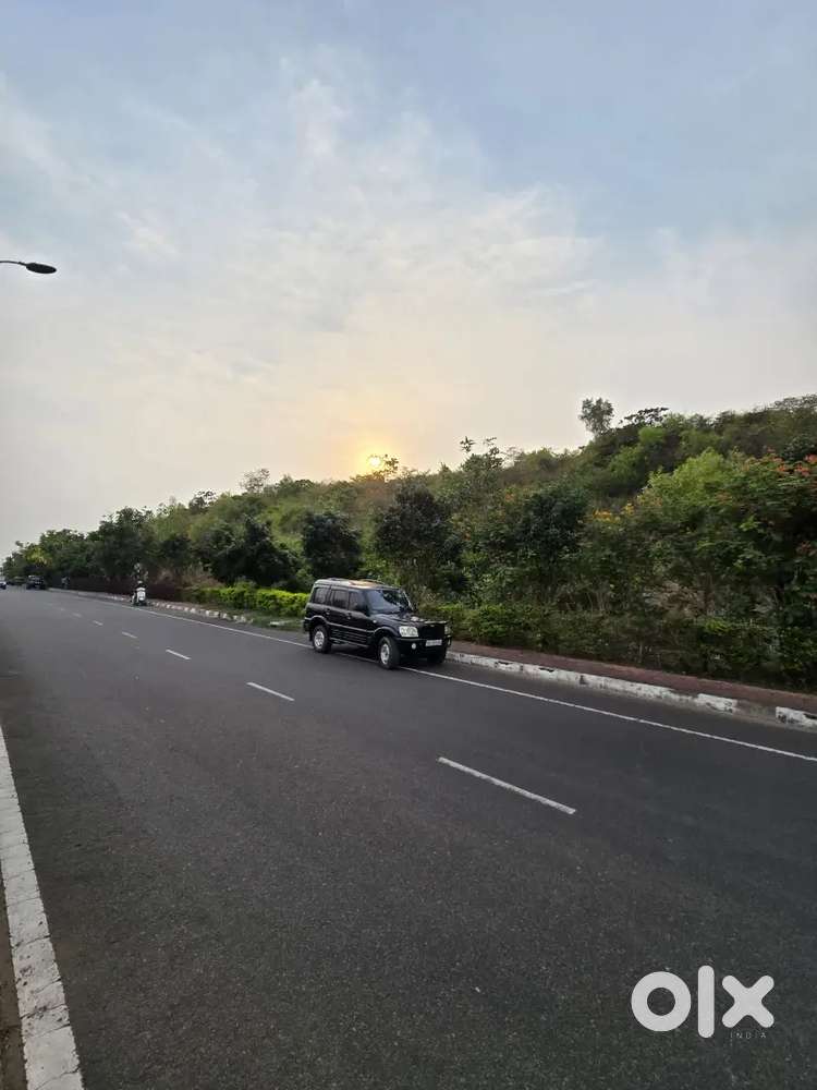 Mahindra Scorpio 2005 Diesel 11195 Km Driven