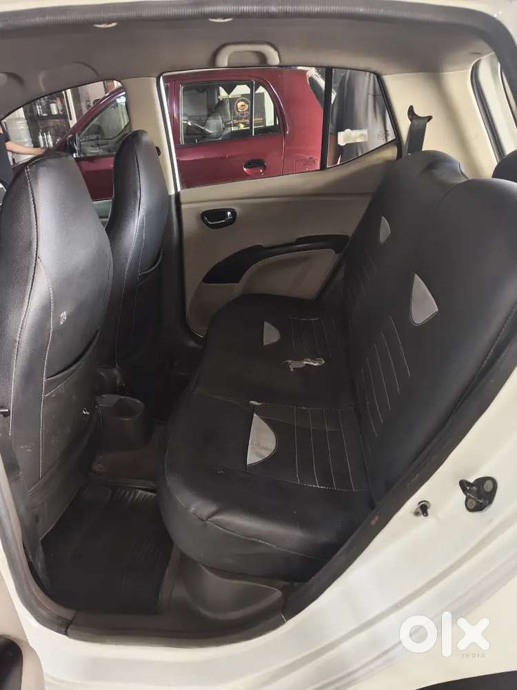 Hyundai I10 Magna 2012 Petrol / Cng Mileage 30kmpl