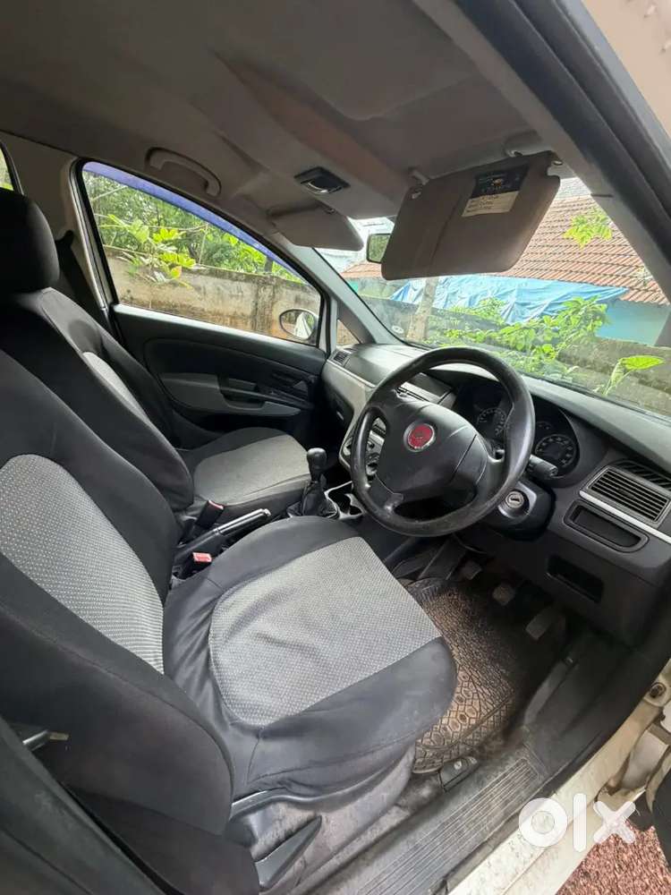 Fiate Punto 2011 80000rs