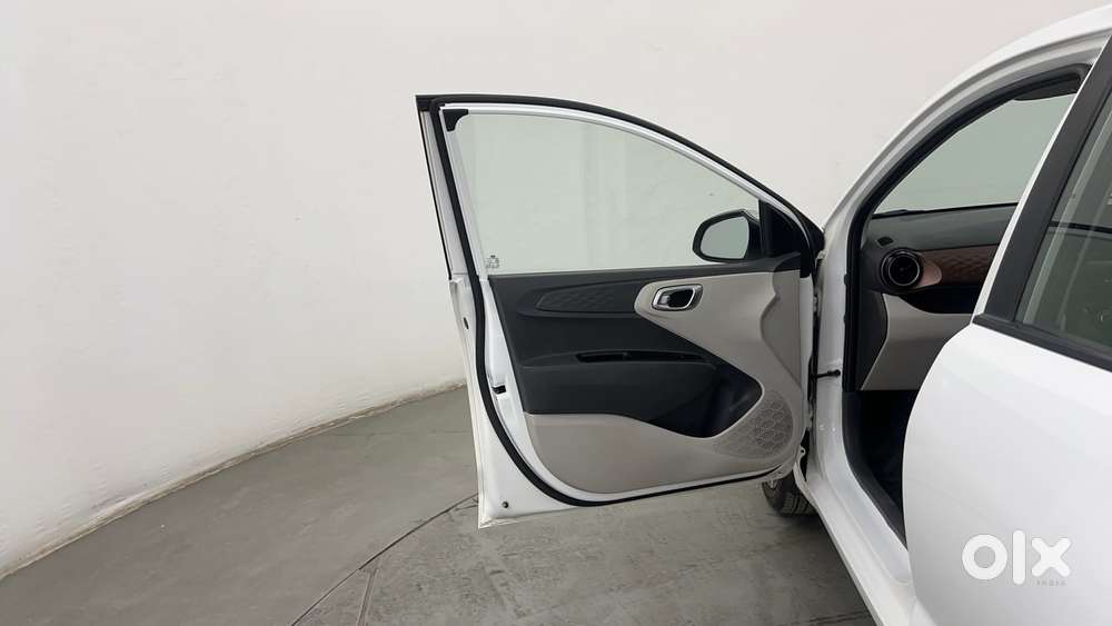 Hyundai Aura [2023-ongoing] 1.2 Sx Plus Petrol Amt, 2020, Petrol