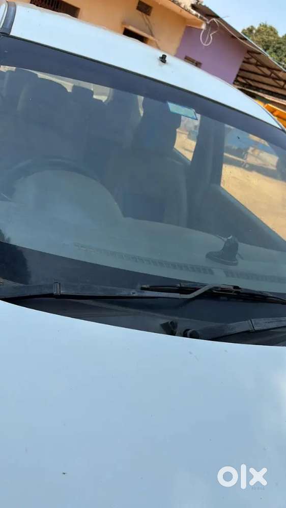 Maruti Suzuki Ertiga 8