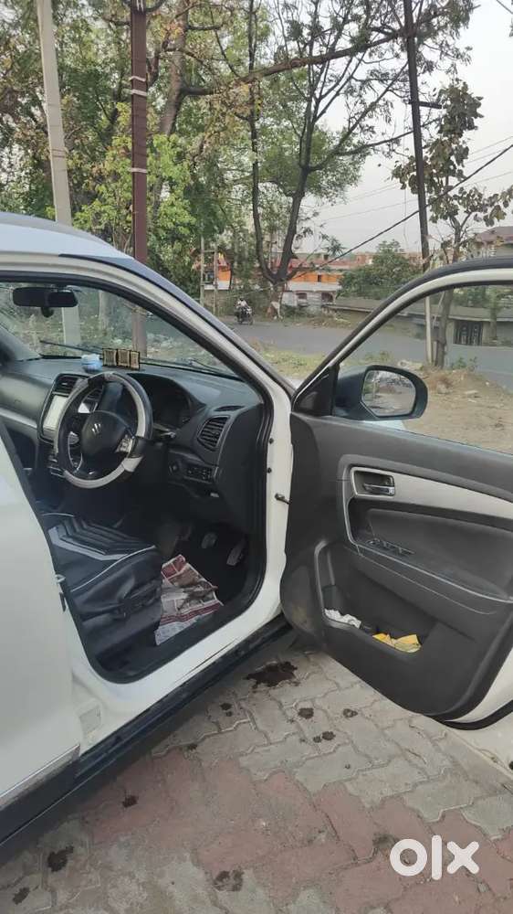 Maruti Suzuki Brezza 2017 Diesel 132000 Km Driven