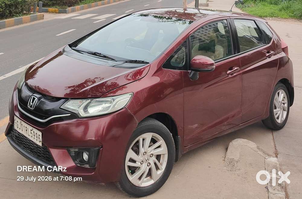 Honda Jazz Vx Cvt, 2015, Cng & Hybrids