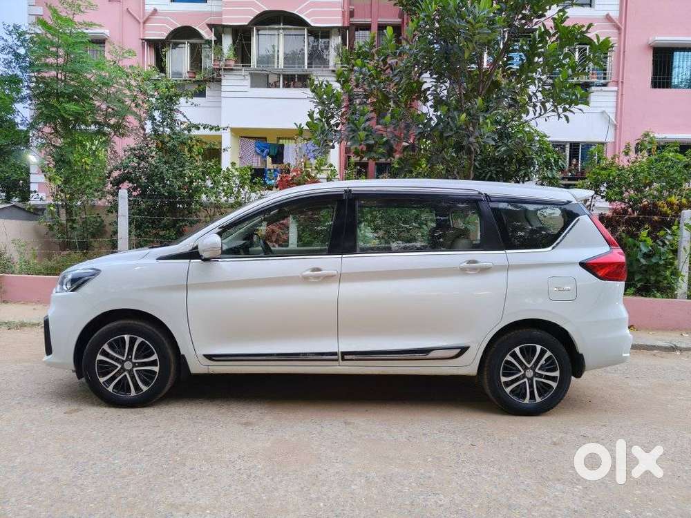 Maruti Suzuki Ertiga Vxi Shvs, 2023, Petrol