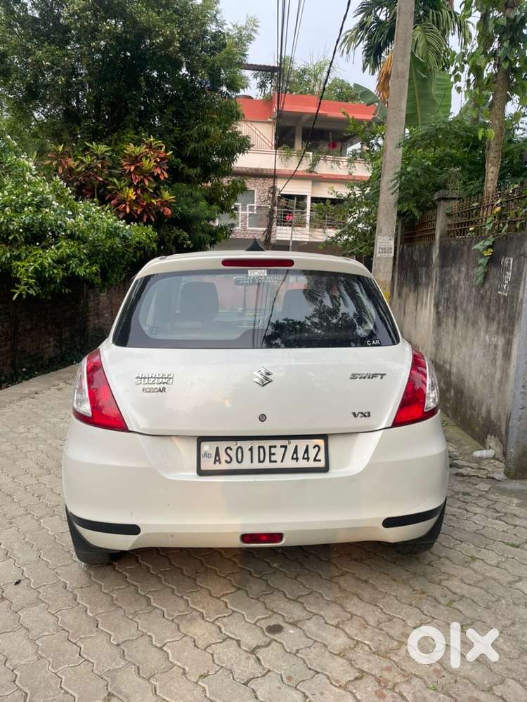 Maruti Suzuki Swift 2017 Petrol Well Maintained