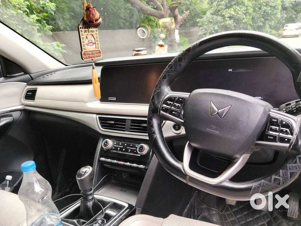 Mahindra Xuv700 Ax7 Luxury Pack Awd, 2022, Diesel