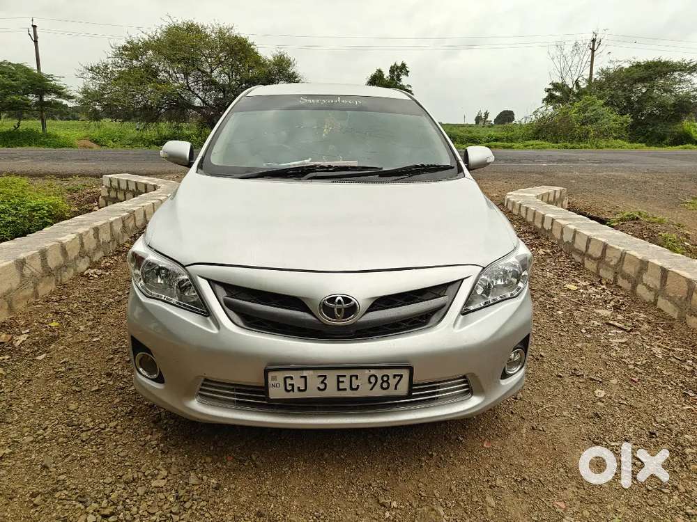 Toyota Corolla Altis 2012 Diesel Manual