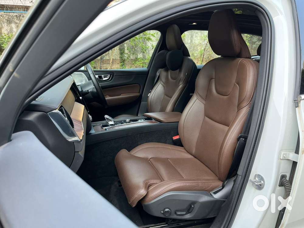 Volvo Xc60 2.0 B5 Ultimate, 2025, Petrol