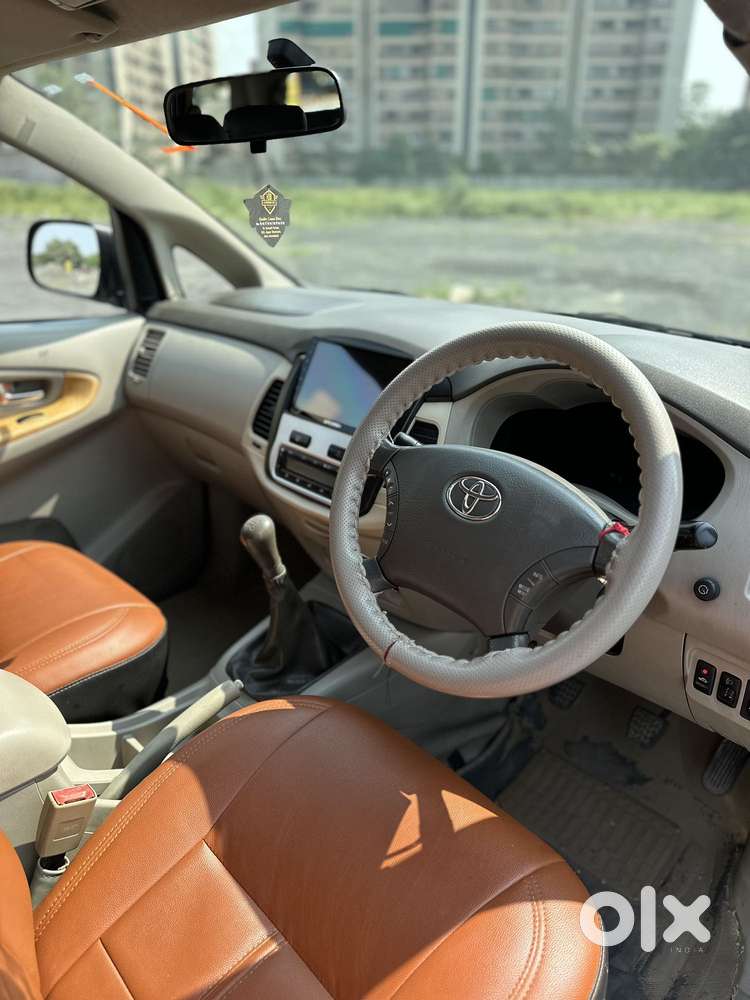 Toyota Innova 2.5 V 7 Str, 2010, Diesel