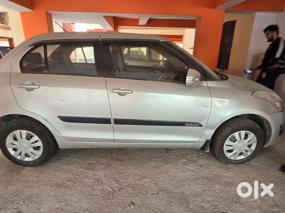 Swift Dzire Petrol 2013