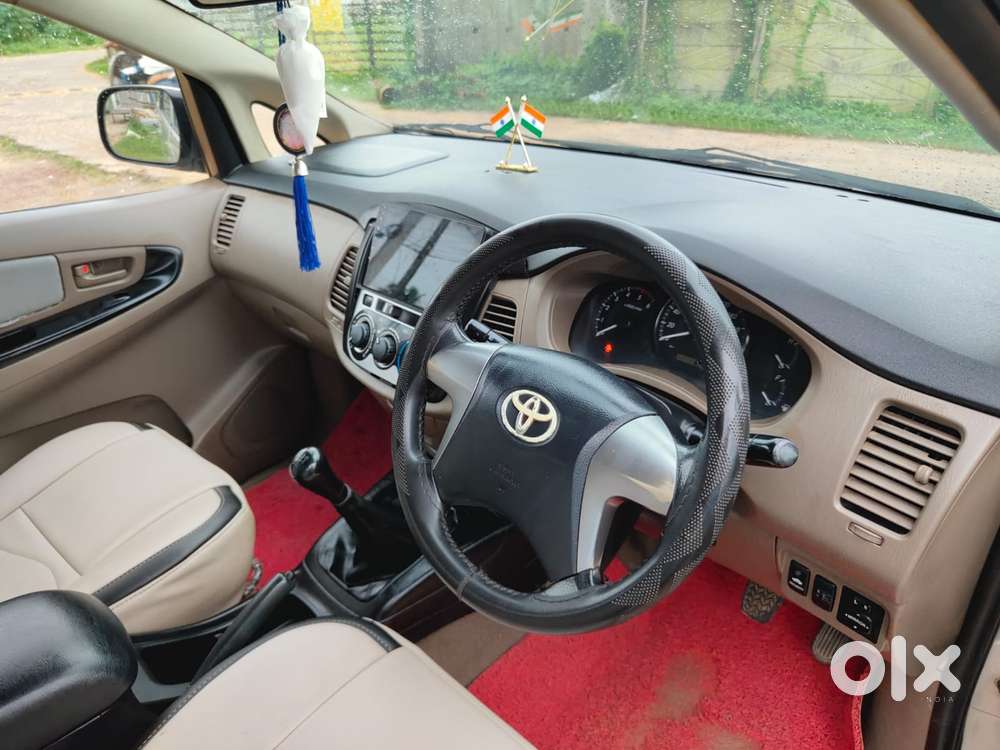 Toyota Innova 2.0 Gx 8 Seater, 2015, Diesel
