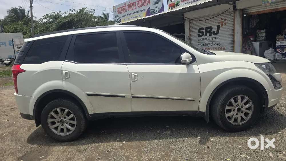 Mahindra Xuv500 2wd 2015