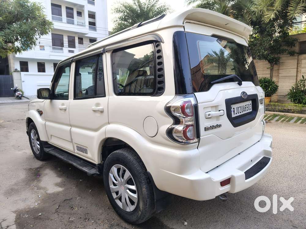 Mahindra Scorpio S6 Plus, 2016, Diesel