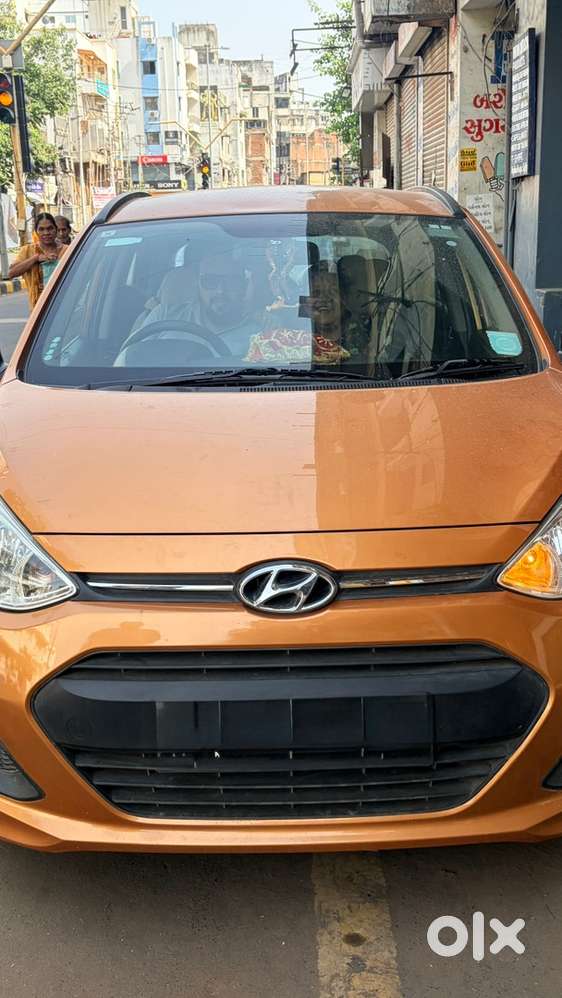 Hyundai Grand I10 Sportz 2016