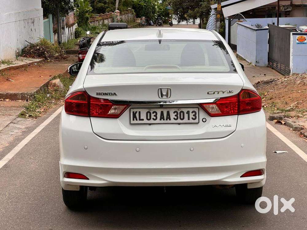 Honda City 1.5 V 4th Gen I-vtec Mt, 2016, Petrol