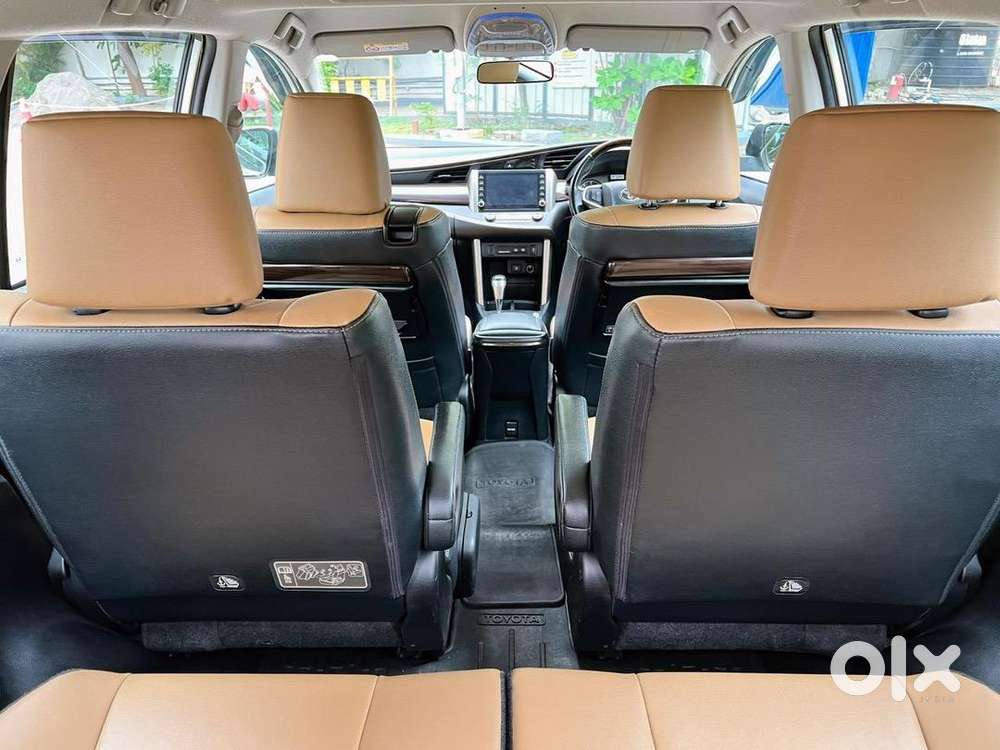 Toyota Innova Crysta 2021
