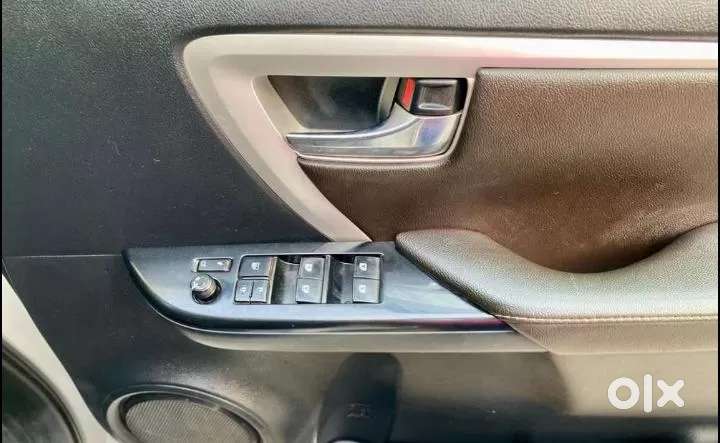 Toyota Fortuner 4x2 At 2.8 Diesel, 2018, Diesel