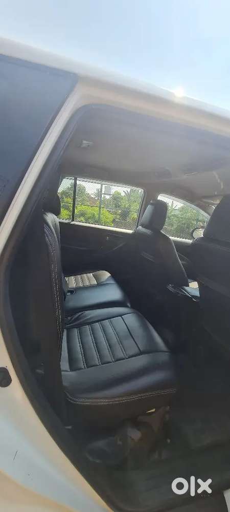 Toyota Innova Crysta 2022 Diesel 117000 Km Driven