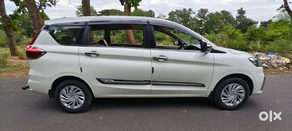 Maruti Suzuki Ertiga Zxi Plus Petrol, 2022, Petrol