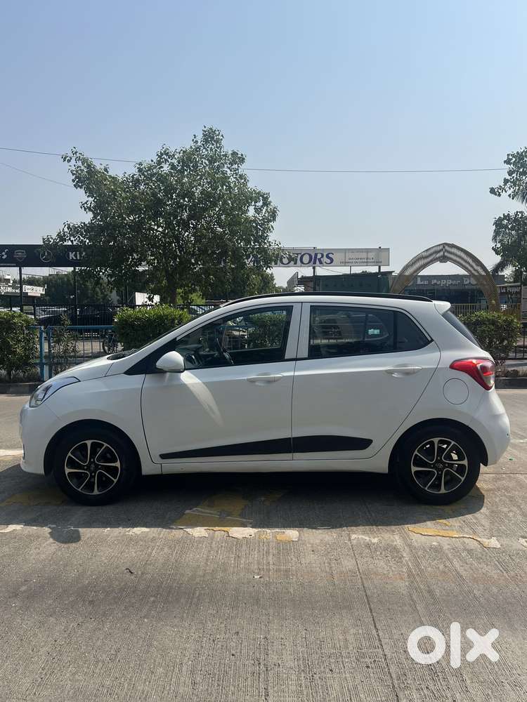 Hyundai Grand I10 Sportz (o) 1.2 At Vtvt, 2018, Cng & Hybrids