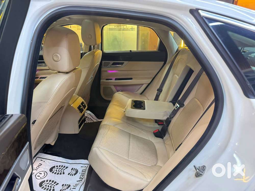 Jaguar Xf 2.0 Petrol Prestige, 2019, Petrol