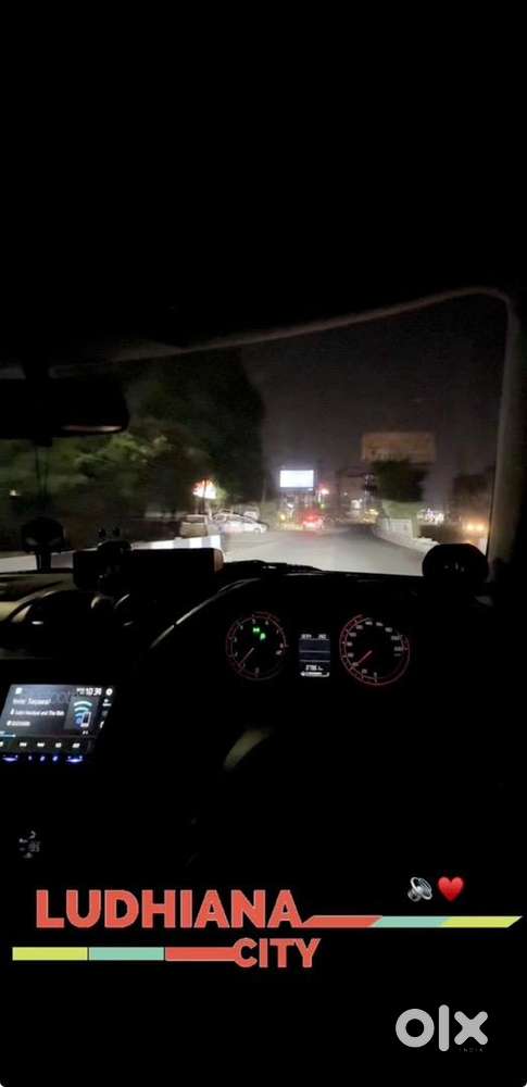 Maruti Suzuki Swift 2023 Petrol Well Maintained