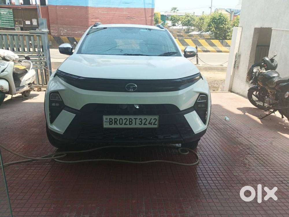Tata Nexon Smart 1.2 Revotron Petrol 5 Mt, 2024, Petrol