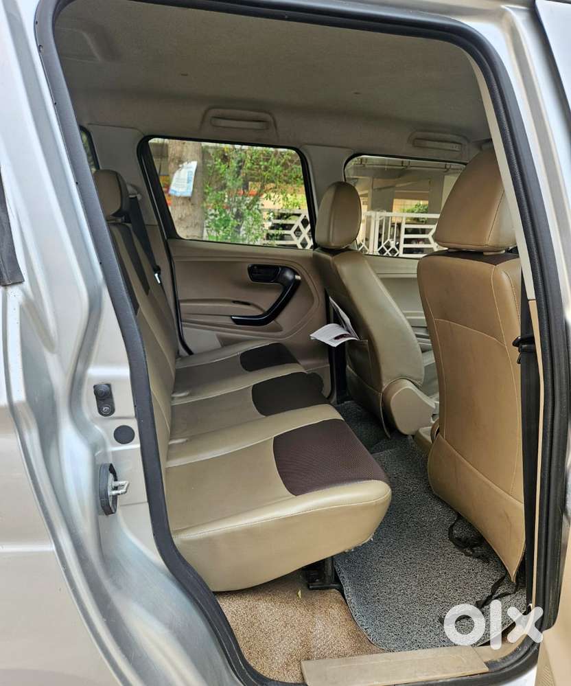 Mahindra Tuv 300 T4, 2016, Diesel