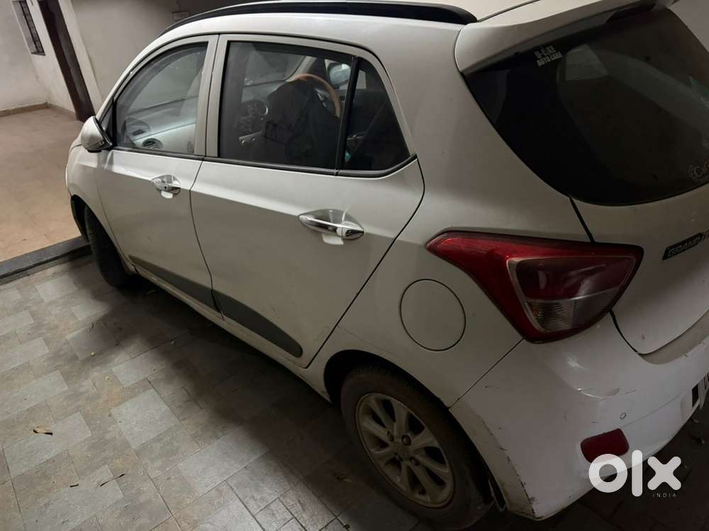 Hyundai Grand I10 Petrol Automatic 2015