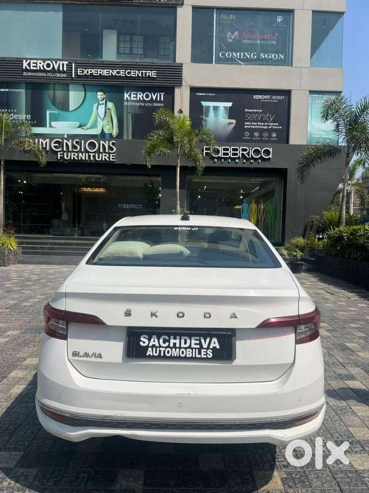 Skoda Slavia 1.5 Tsi Style At, 2023, Petrol