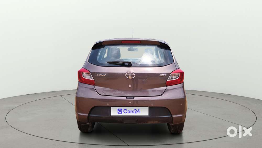 Tata Tiago 1.2 Revotron Xza, 2018, Petrol