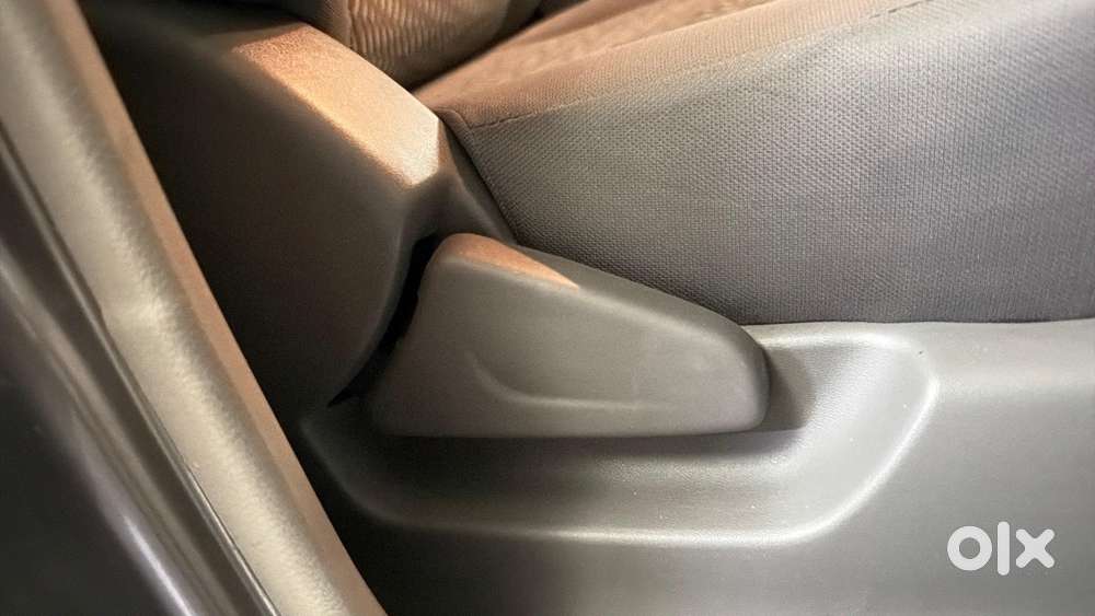 Datsun Redigo T Option, 2017, Petrol