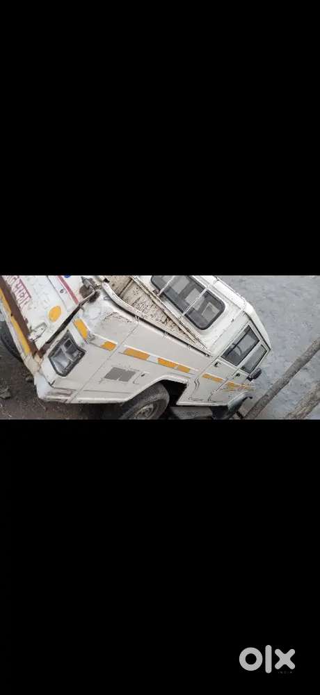 Mahindra Camper