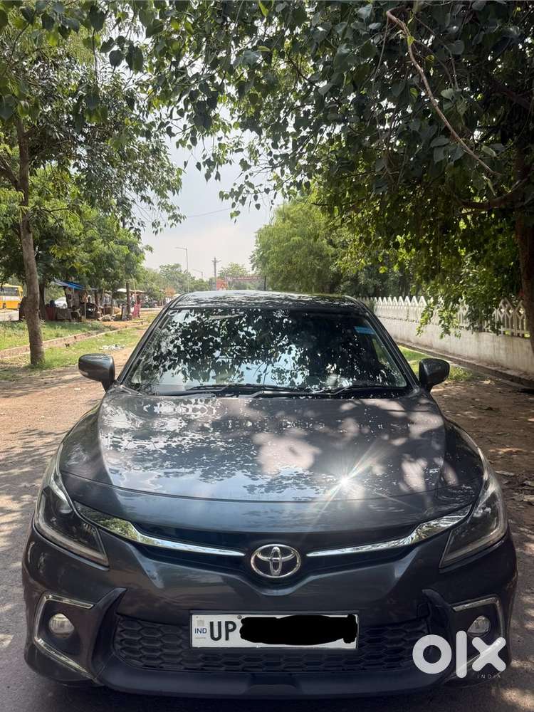 Toyota Glanza Hybrid 2023