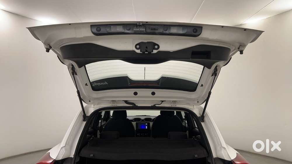 Nissan Magnite 1.0 Xv, 2021, Petrol