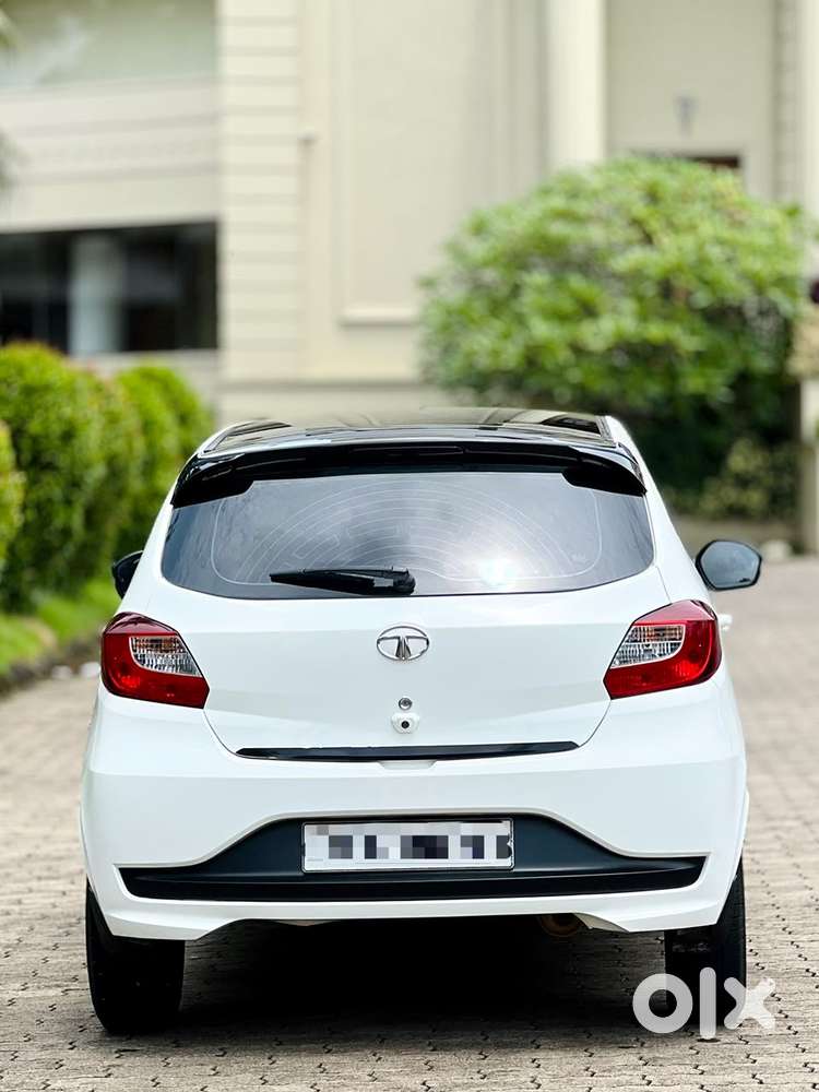 Tata Tiago Xza Plus, 2022, Petrol