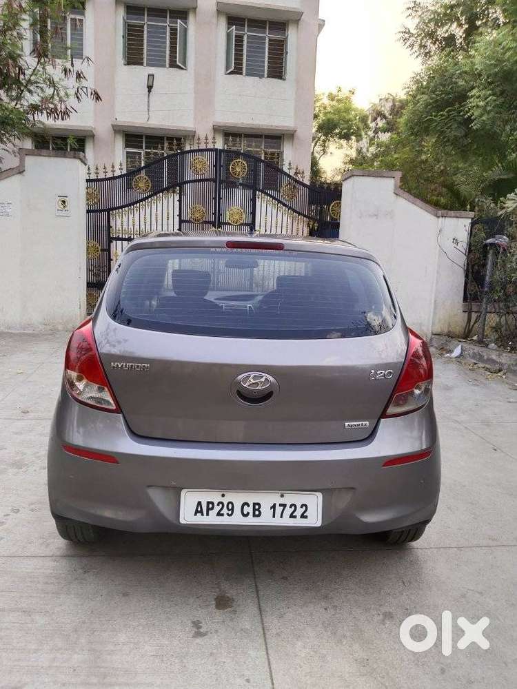 Hyundai I20 Sportz 1.2 Bs-iv, 2013, Petrol