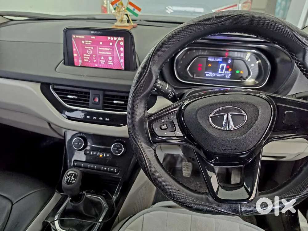Tata Nexon 2023 Petrol Manual