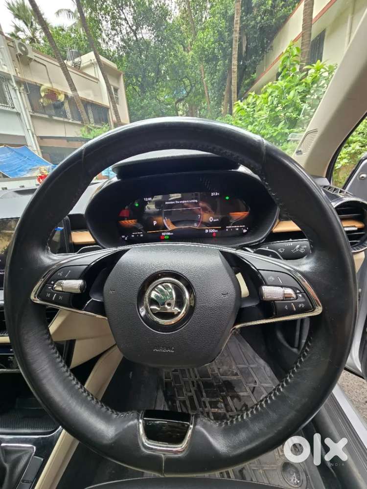 Skoda Slavia Style 1.0l Tsi At, 2022, Petrol