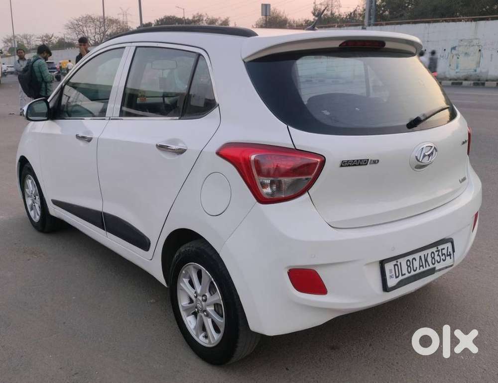 Hyundai Grand I10 Asta Automatic 1.2 Kappa Vtvt, 2015, Cng & Hybrids