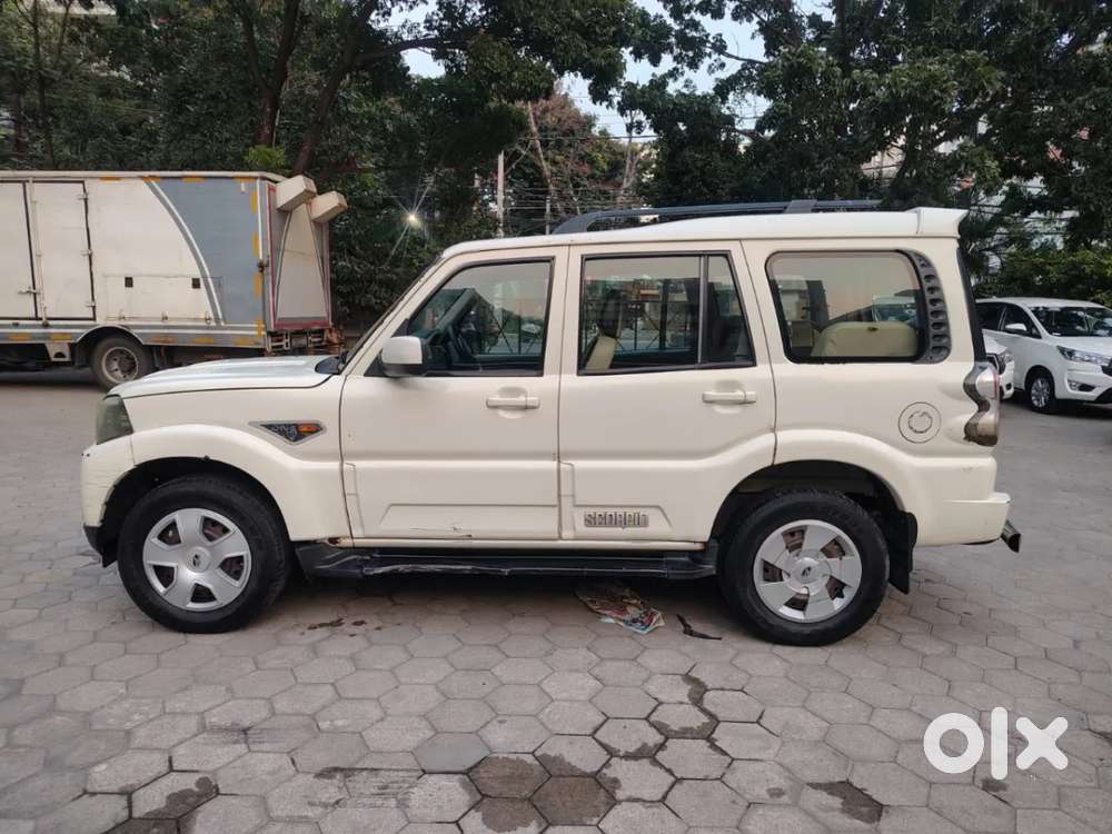 Mahindra Scorpio, 2015, Diesel