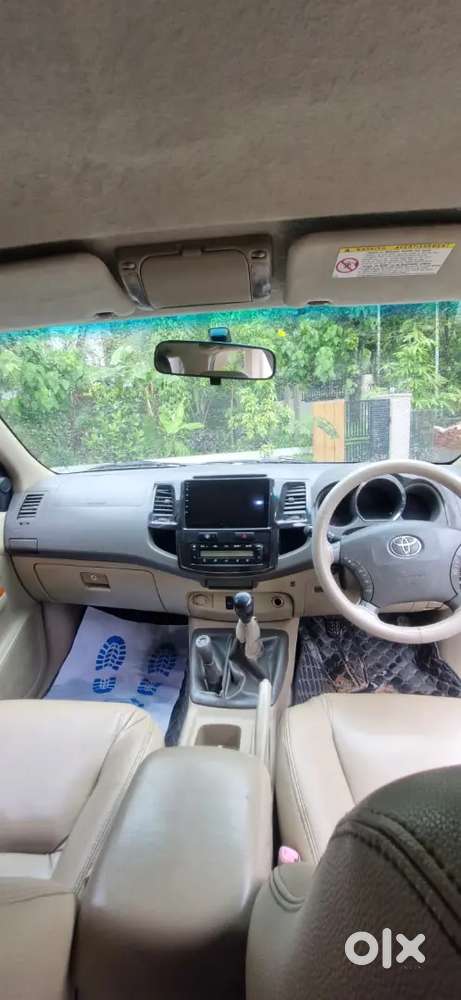 Toyota Fortuner Diesel 2011 4×4