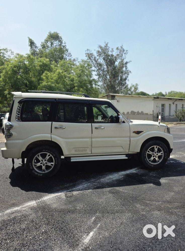 Mahindra Scorpio 1.99 S10, 2017, Diesel
