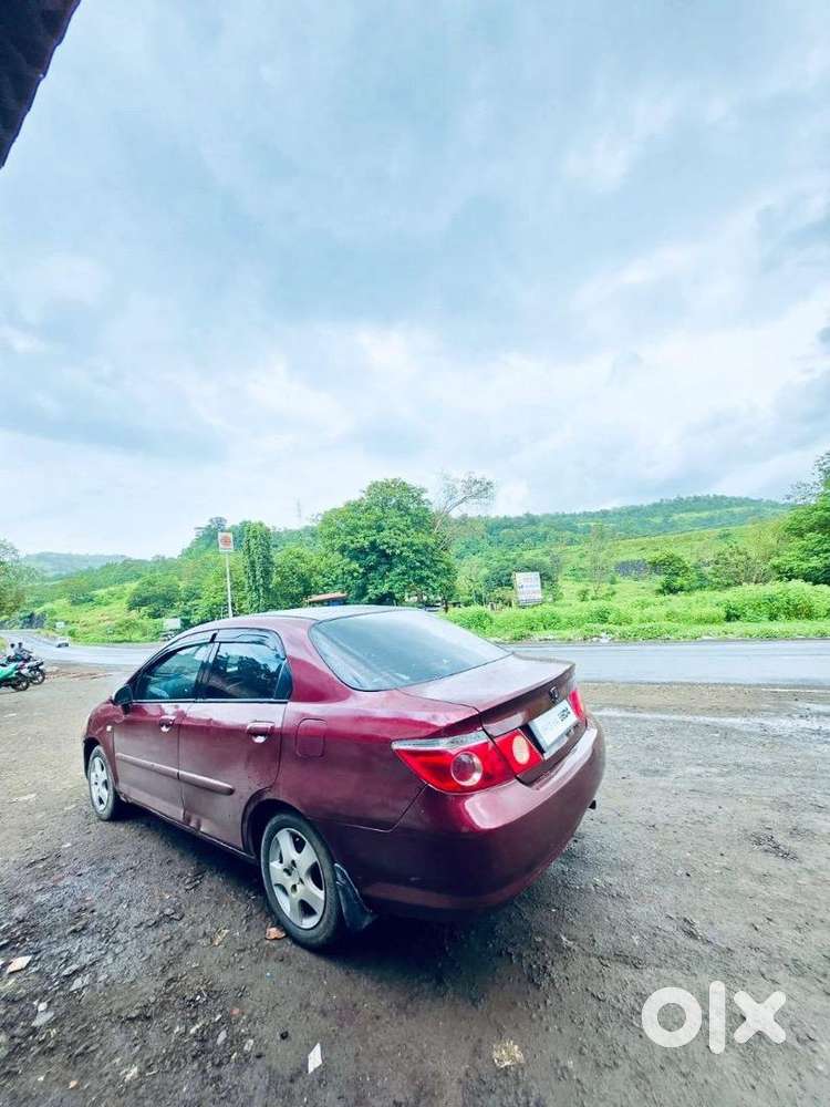 Honda City Zx 2006 Cng & Hybrids Well Maintained