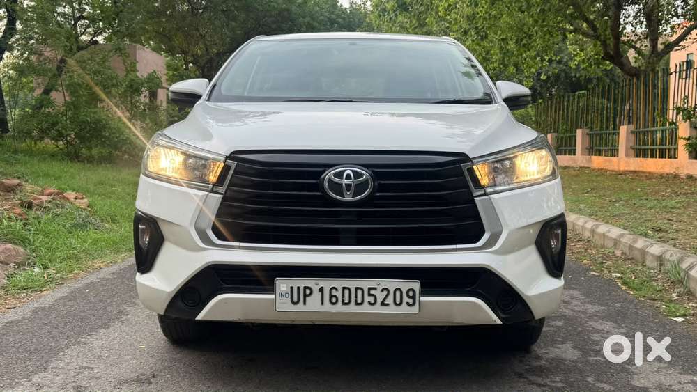 Toyota Innova Crysta [2020-ongoing] 2.7 Gx Mt 7 Str, 2022, Diesel