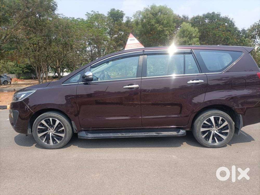 Toyota Innova Crysta Zx 2.4 Diesel 7 Seater, 2022, Diesel