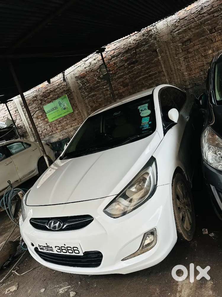 Hyundai Verna 2014 Diesel 80000 Km Driven