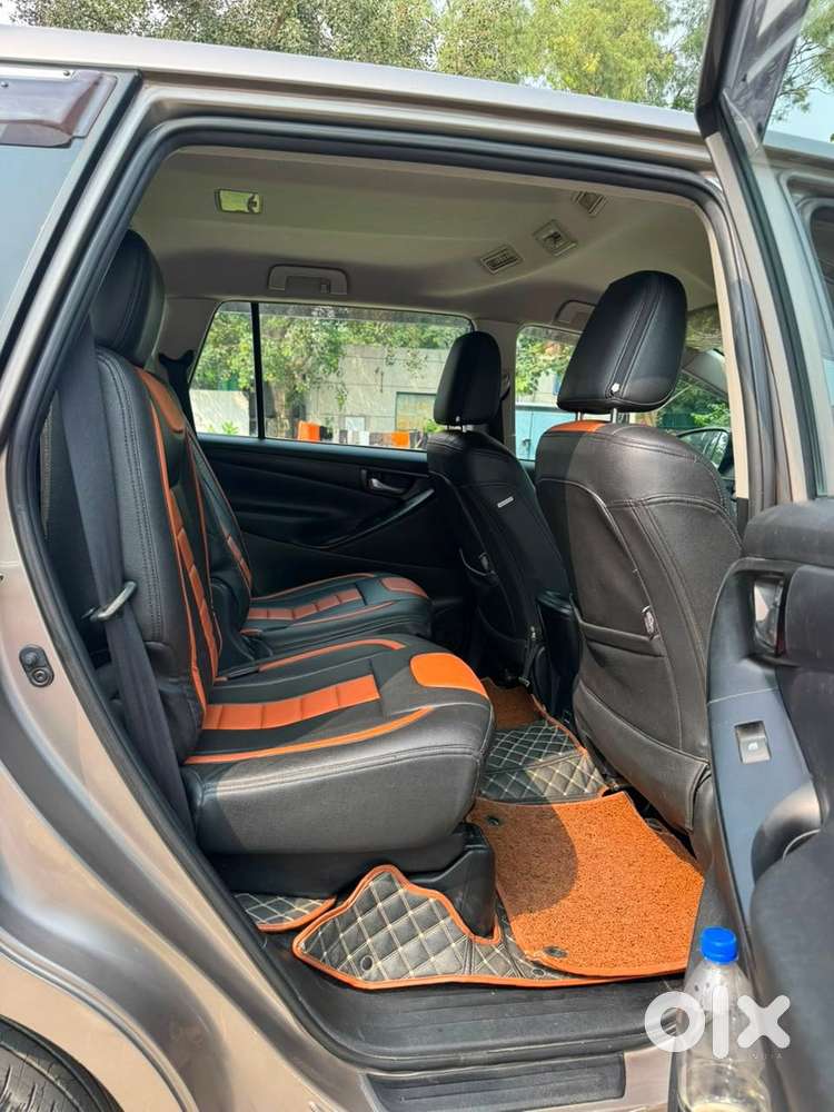 Toyota Innova Crysta [2020-ongoing] 2.4 Gx 7 Str, 2018, Diesel