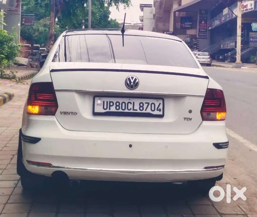 Volkswagen Vento Highline Plus 2013